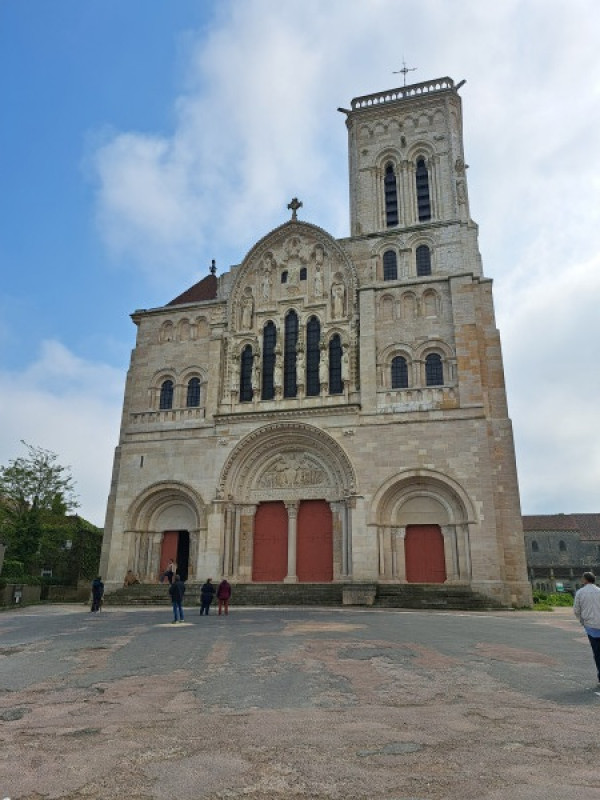 Vézelay : Entre Ciel et Terre - visite et dégustation (1 à 9 personnes)